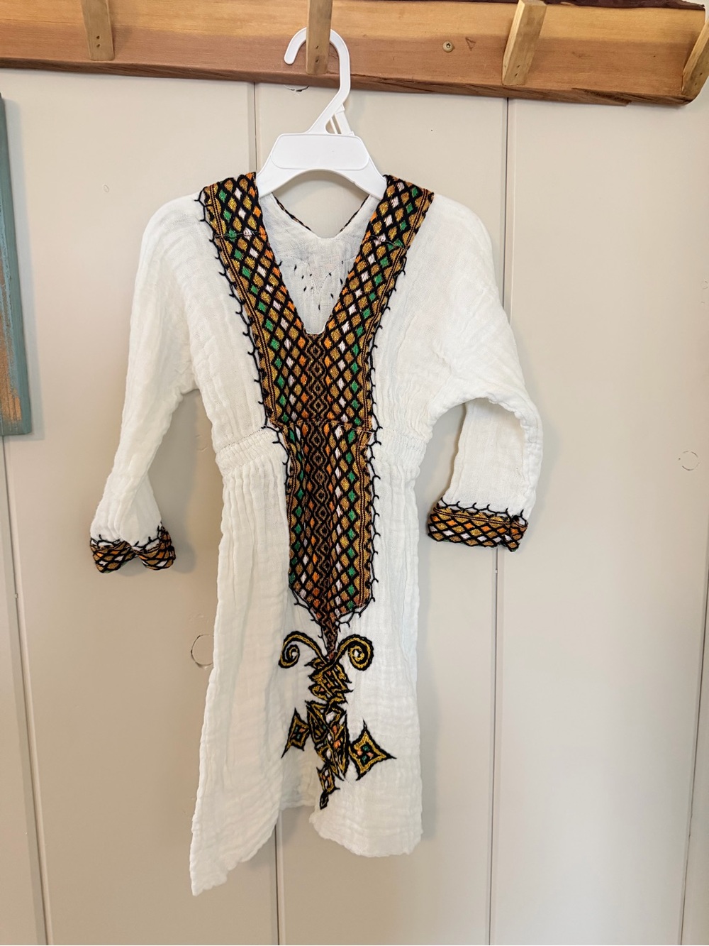 Girls 5/6 Ethiopian Eritrean Inspired Embroidered White Gauze Dress
